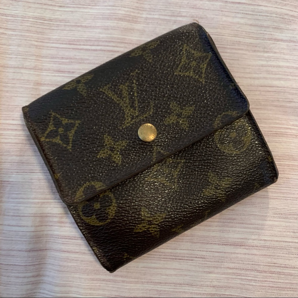 *AUTHENTIC* Louis Vuitton Wallet